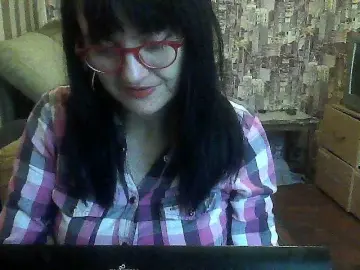 LynnYana  live sex cam