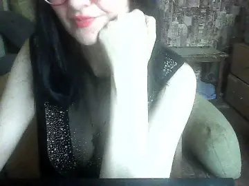 LynnYana  live sex cam