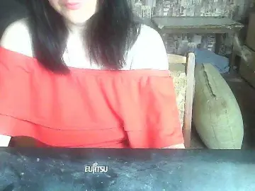 LynnYana  live sex cam