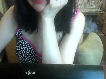 LynnYana  live sex cam