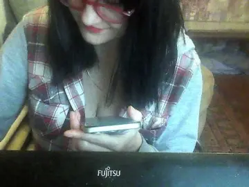 LynnYana  live sex cam