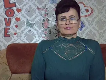 PaulaGolden  live sex cam