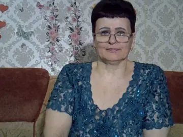 PaulaGolden  live sex cam