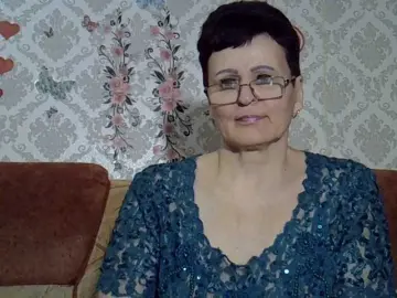 PaulaGolden  live sex cam