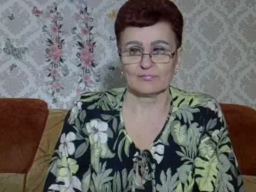 PaulaGolden  live sex cam