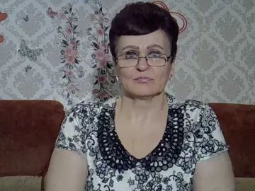 PaulaGolden  live sex cam