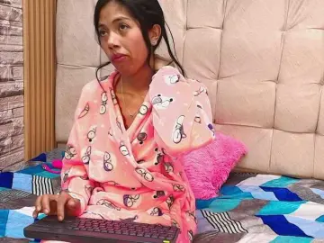 Madihlove303av  live sex cam