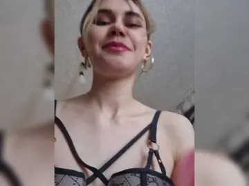 -Little-Devil  live sex cam