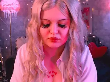 DaisyVale  live sex cam