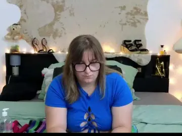 ElvinnaLaFrancaise  live sex cam