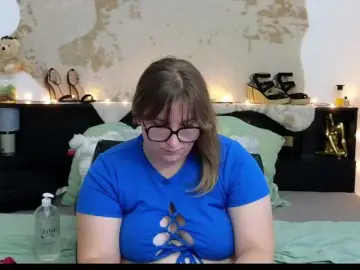 ElvinnaLaFrancaise  live sex cam