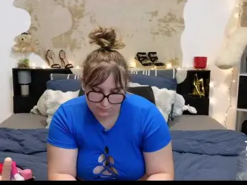 ElvinnaLaFrancaise  live sex cam