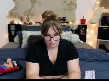 ElvinnaLaFrancaise  live sex cam