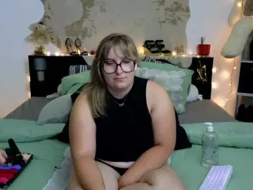 ElvinnaLaFrancaise  live sex cam