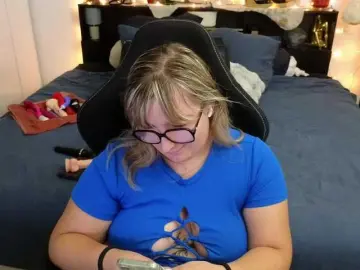 ElvinnaLaFrancaise  live sex cam