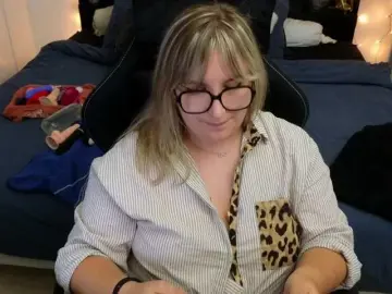 ElvinnaLaFrancaise  live sex cam