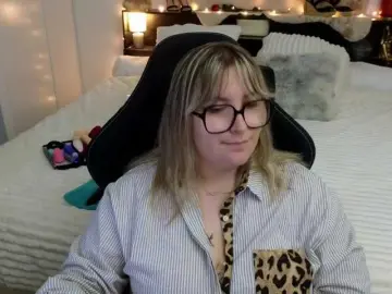 ElvinnaLaFrancaise  live sex cam