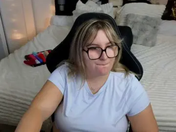 ElvinnaLaFrancaise  live sex cam