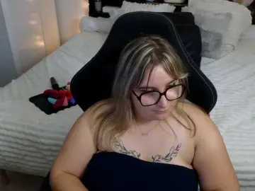ElvinnaLaFrancaise  live sex cam