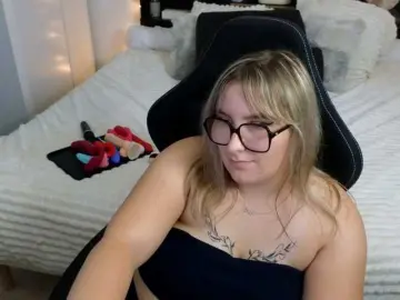 ElvinnaLaFrancaise  live sex cam