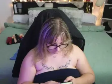 ElvinnaLaFrancaise  live sex cam