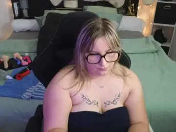 ElvinnaLaFrancaise  live sex cam