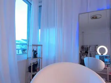 Foxe-Sailey  live sex cam