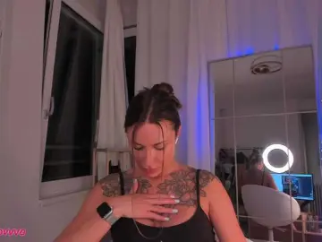 Foxe-Sailey  live sex cam