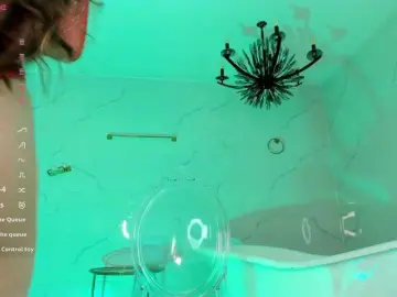 HarleyQueen666  live sex cam