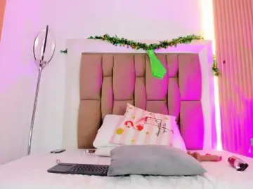 HarleyQueen666  live sex cam