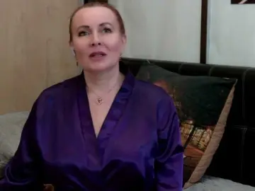 IvettaShine  live sex cam