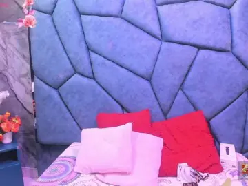 JulietaDiamond  live sex cam