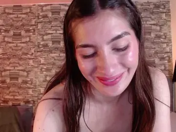 LuneDeLumiere  live sex cam