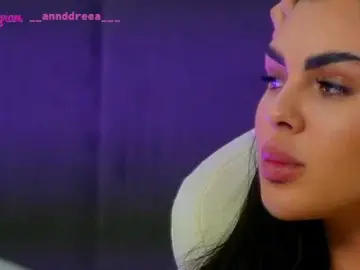 PerfectT33n  live sex cam