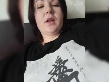 SexyPanda03  live sex cam