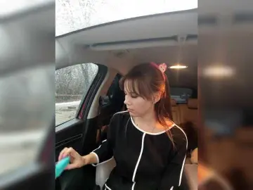 Victoria03  live sex cam