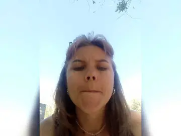 Victoria03  live sex cam