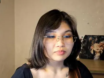 Lenayobondio  live sex cam
