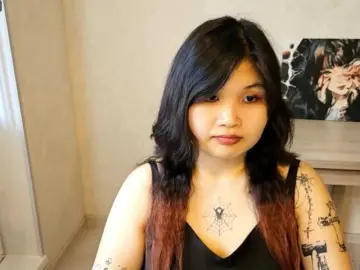 Lenayobondio  live sex cam