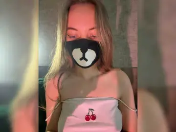 -Summer-  live sex cam