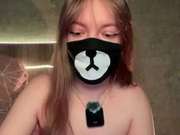 -Summer-  live sex cam