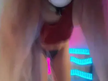 -Summer-  live sex cam