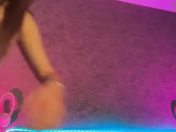 -Summer-  live sex cam