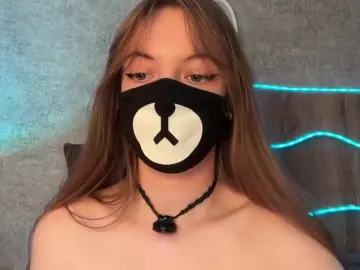 -Summer-  live sex cam