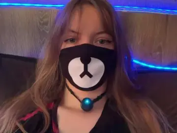 -Summer-  live sex cam