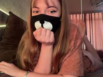 -Summer-  live sex cam