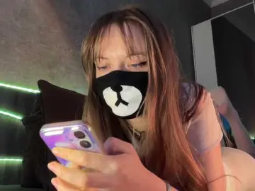 -Summer-  live sex cam