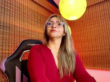 CarolMissoficial  live sex cam
