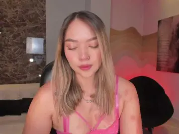 HaleyGreen  live sex cam