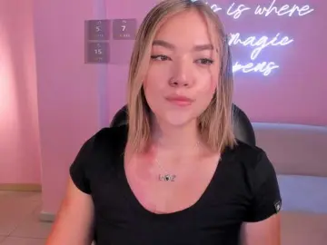 HaleyGreen  live sex cam